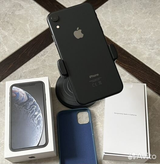 iPhone Xr, 64 ГБ