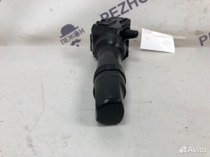 Переключатель подрулевой правый Kia Ceed хэтчбек 5