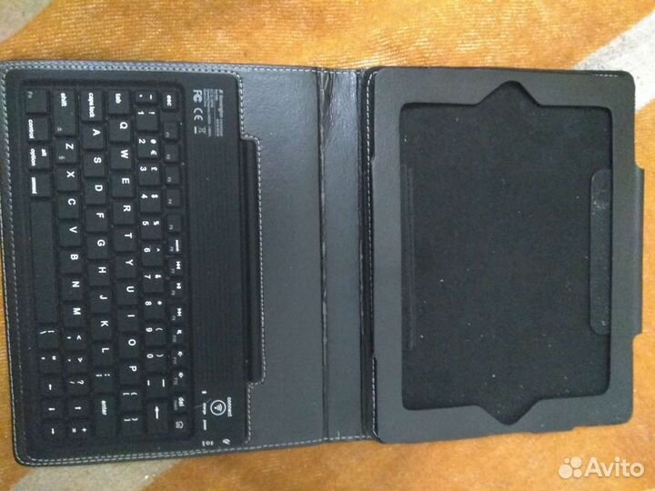 Чехол для планшета Kensington с клавиатурой