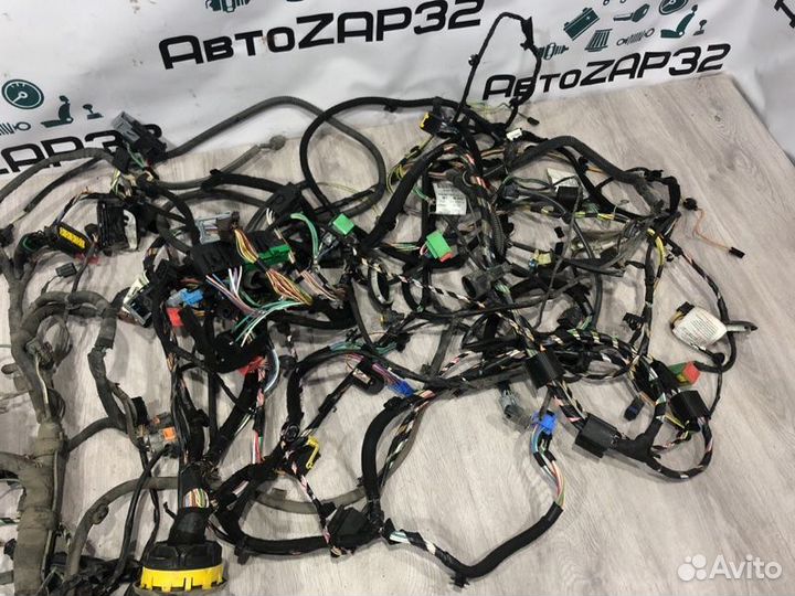 Блок предохранителей с проводкой Citroen C-Elysee