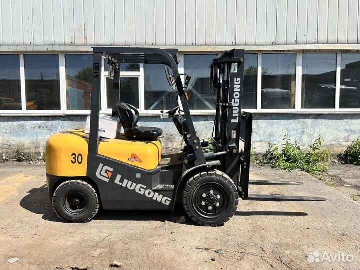 Вилочный погрузчик LiuGong CPCD30, 2023