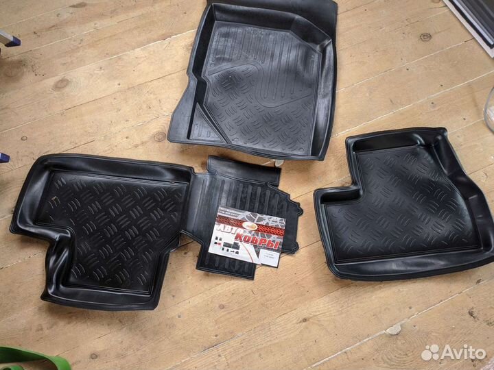 Резиновые коврики Калина,Гранта