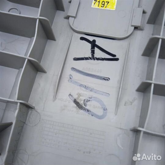 Обшивка центральной стойки левая Chevrolet Captiv