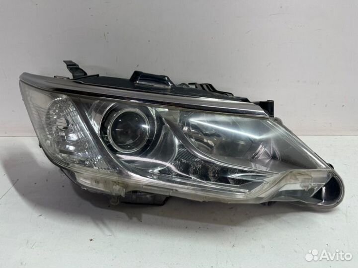 Фара адаптивная передняя правая Toyota Camry V55