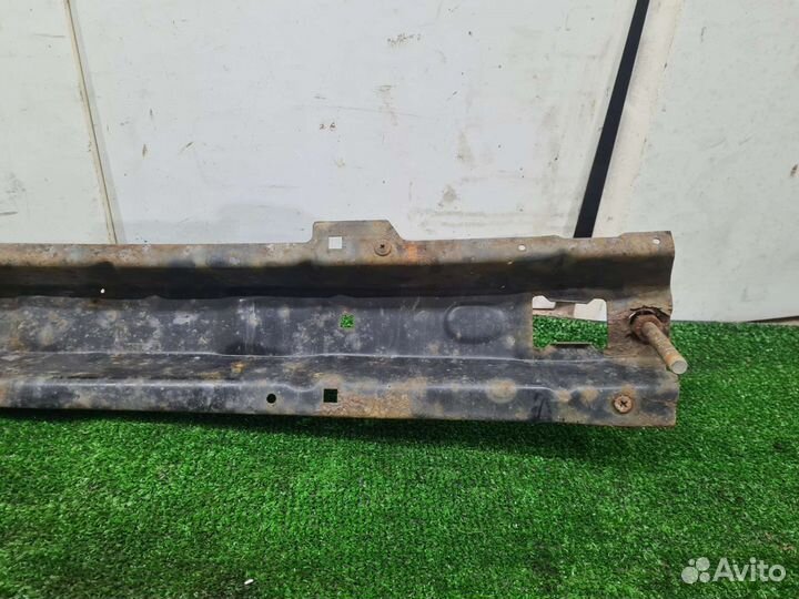 Усилитель переднего бампера Opel Astra F