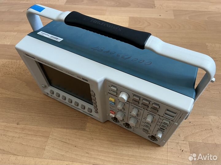 Осциллограф цифровой Tektronix TDS3012В поверка