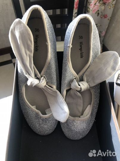 Сандали и болетки для девочки новые