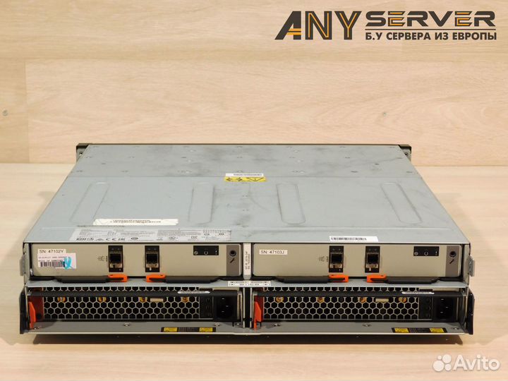 Полка расширения IBM Storwize V7000 Gen2 24x2.5