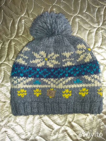 Ушанка и манишка футурино, шапка помпон зима