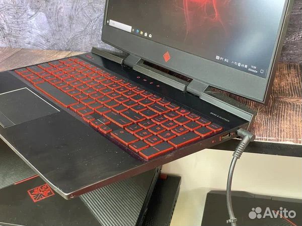 Ноутбук HP omen 15-dc1001ur