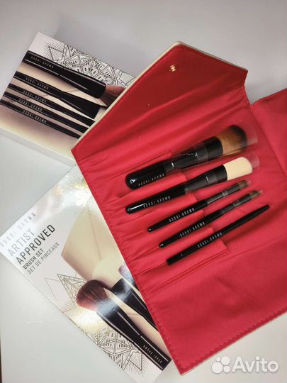Кисти Bobbi Brown Artist Approved Brush Set