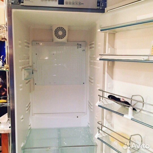 Ремонт холодильников Ремонт стиральных машин