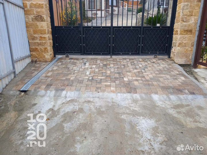 Тротуарная плитка, бордюры, газонная решетка