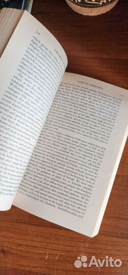 Книги на английском Darwin