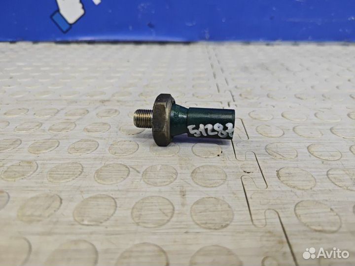 Датчик давления масла Skoda Octavia A7 CJZ 2014