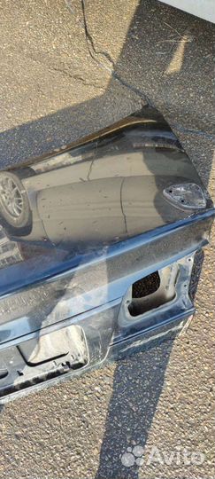 Крышка багажника на Honda accord