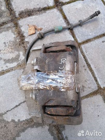 Супорт левый вольво V70 Xc70 C70 2013