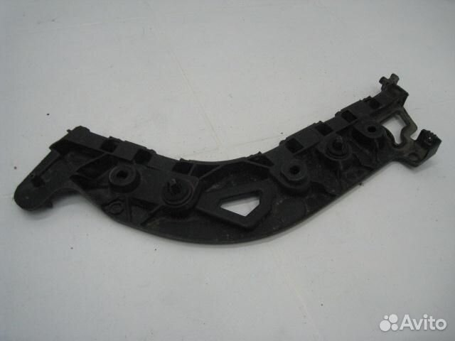 Крепеж заднего бампера левый Renault Fluence