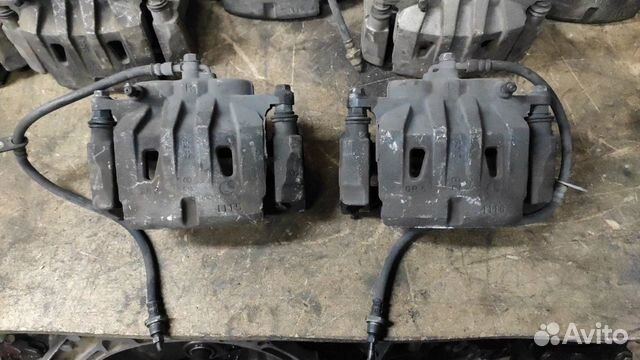 Двух поршневые суппорта Toyota Camry 40 50 55 2014