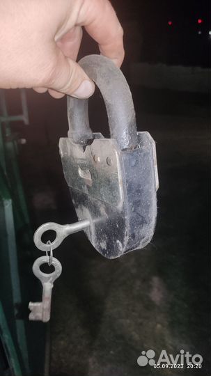 Замок амбарный навесной