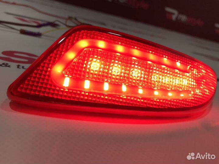 Фонари в задний бампер Toyota Corolla 161 D723