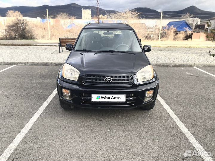 Toyota RAV4 2.0 AT, 2003, 259 000 км