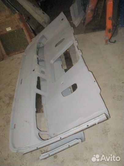 Обшивка крыши кабины Mercedes-Benz A9436903750