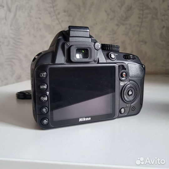 Зеркальный фотоаппарат Nikon D3100