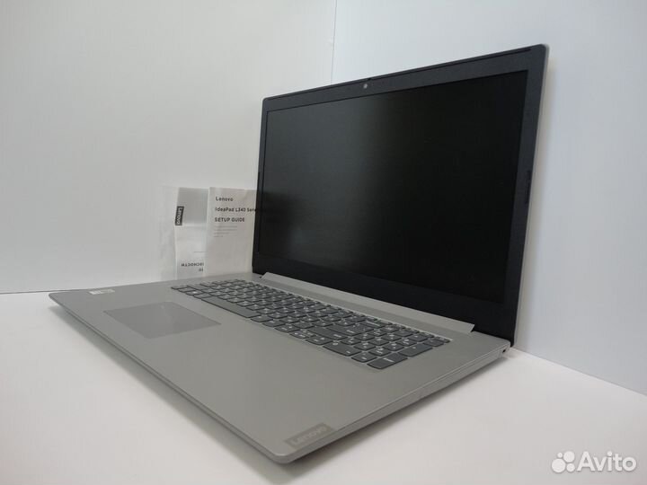 Как новый Lenovo 17.3 Athlon 300U SSD 4Gb