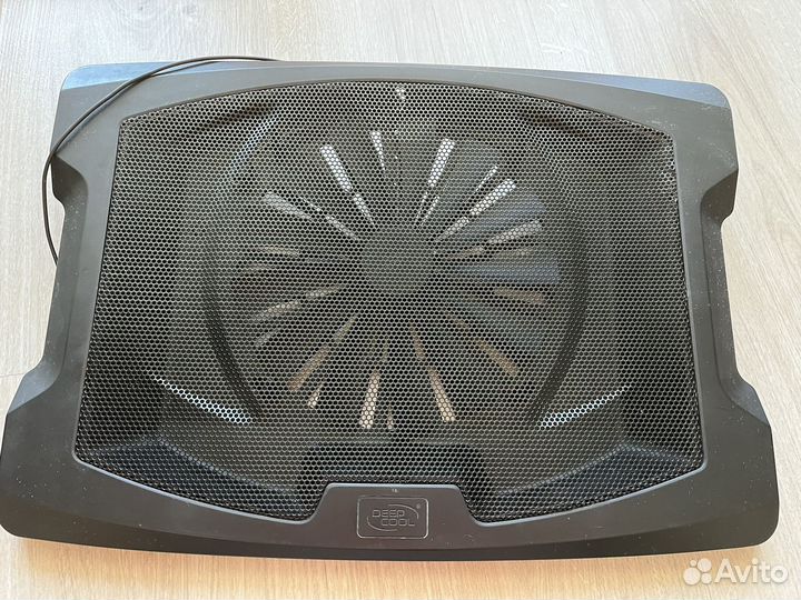 Подставка с охлаждением для ноутбука