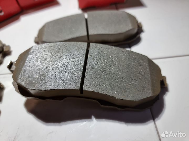 Колодки перед Nissan Bluebird March Cefiro Tiida