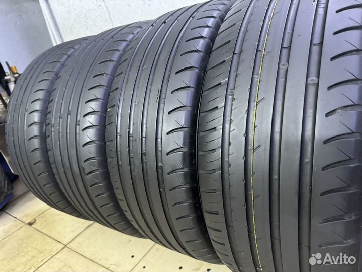 Viatti Strada Asimmetrico 215/55 R16 93V