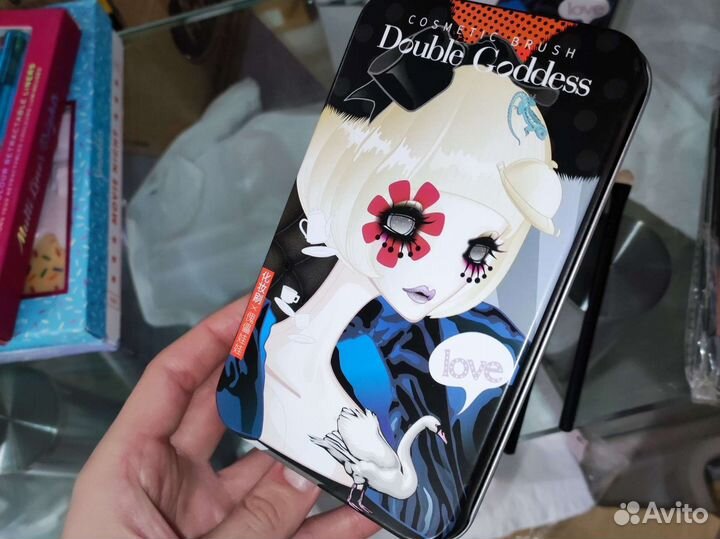 Кисти для макияжа