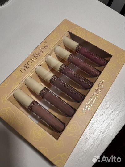 Помада для губ