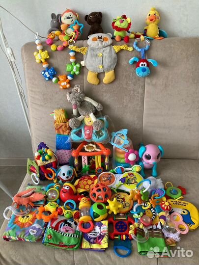 Большой пакет игрушек