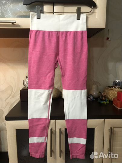 Спортивный костюм женский