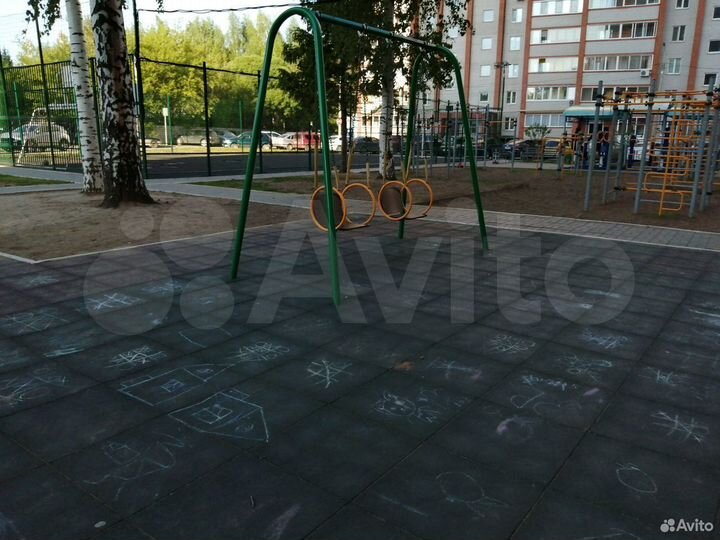 3-к. квартира, 88 м², 8/17 эт.