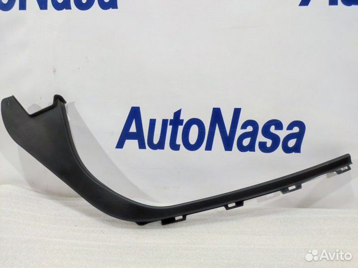 Накладка двери задняя правая Ford Focus 3