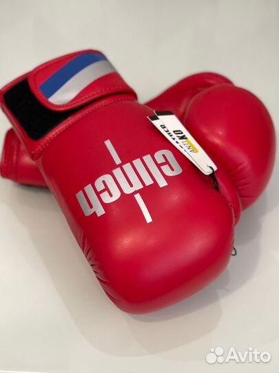 Боксерские перчатки