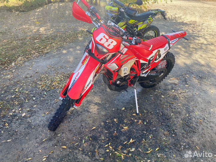 Мотоцикл Regulmoto Holeshot Red Edition 4v