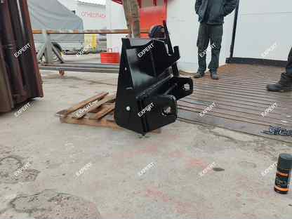 фонарь заднего хода - Купить запчасти для грузовиков и спецтехники