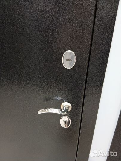 Входная дверь Афина