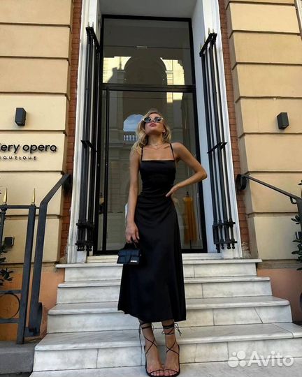 Вечернее платье