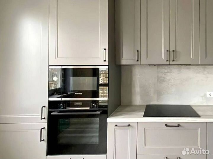 Кухня угловая на заказ.мдф фасады