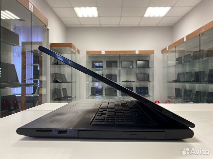 Ноутбук Dell (Pentium/ 4gb ram)