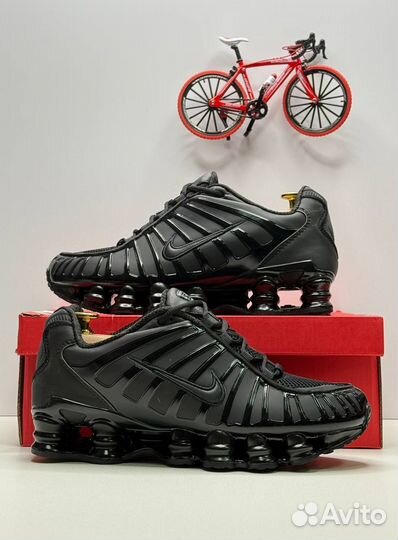 Мужские кроссовки Nike Shox