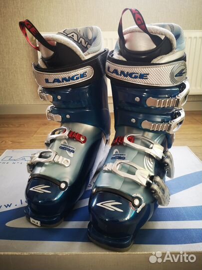 Горнолыжные ботинки женские Lange