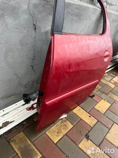 Дверь задняя левая Peugeot 206 206 1.4 2008