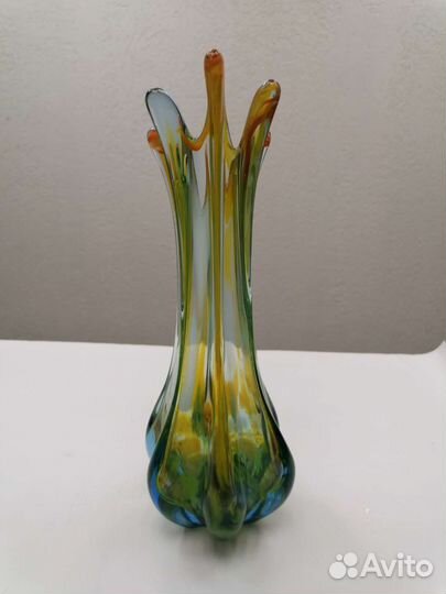 Ваза цветное стекло