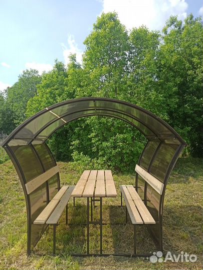 Беседка для дачи из поликарбоната